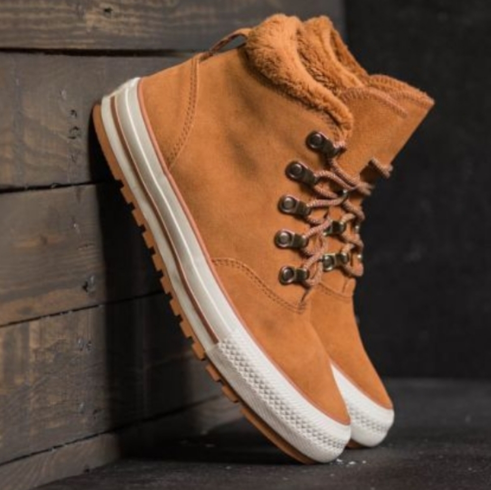 Women's Tan Suede Ankle Boots